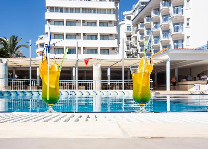 ホテル Mirabell マフムトラール